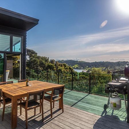 הוילה Oneroa Taonga With Sea Views By Waiheke Unlimited מראה חיצוני תמונה