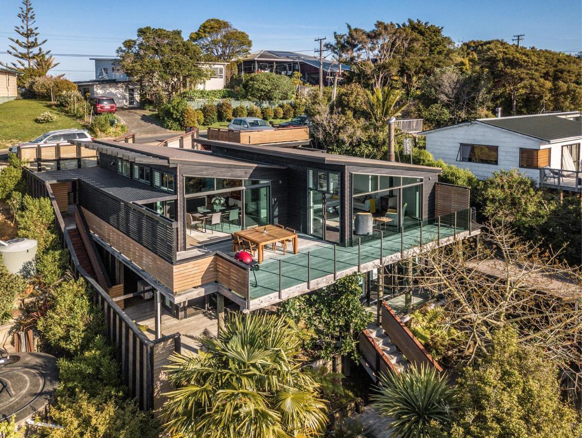 הוילה Oneroa Taonga With Sea Views By Waiheke Unlimited מראה חיצוני תמונה