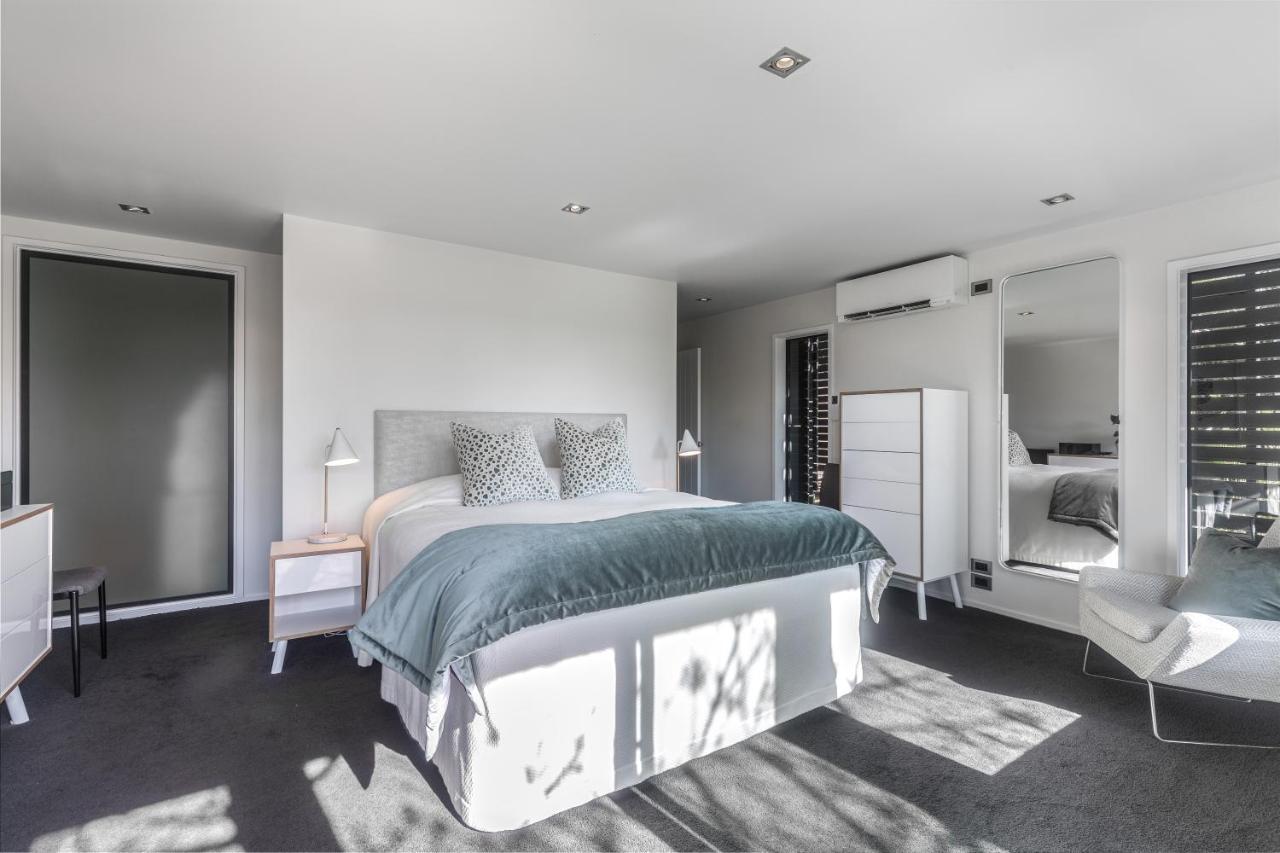 הוילה Oneroa Taonga With Sea Views By Waiheke Unlimited מראה חיצוני תמונה