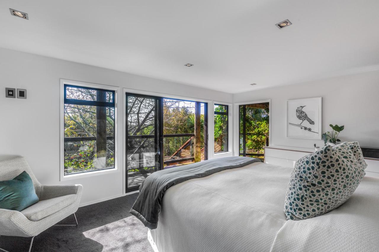 הוילה Oneroa Taonga With Sea Views By Waiheke Unlimited מראה חיצוני תמונה
